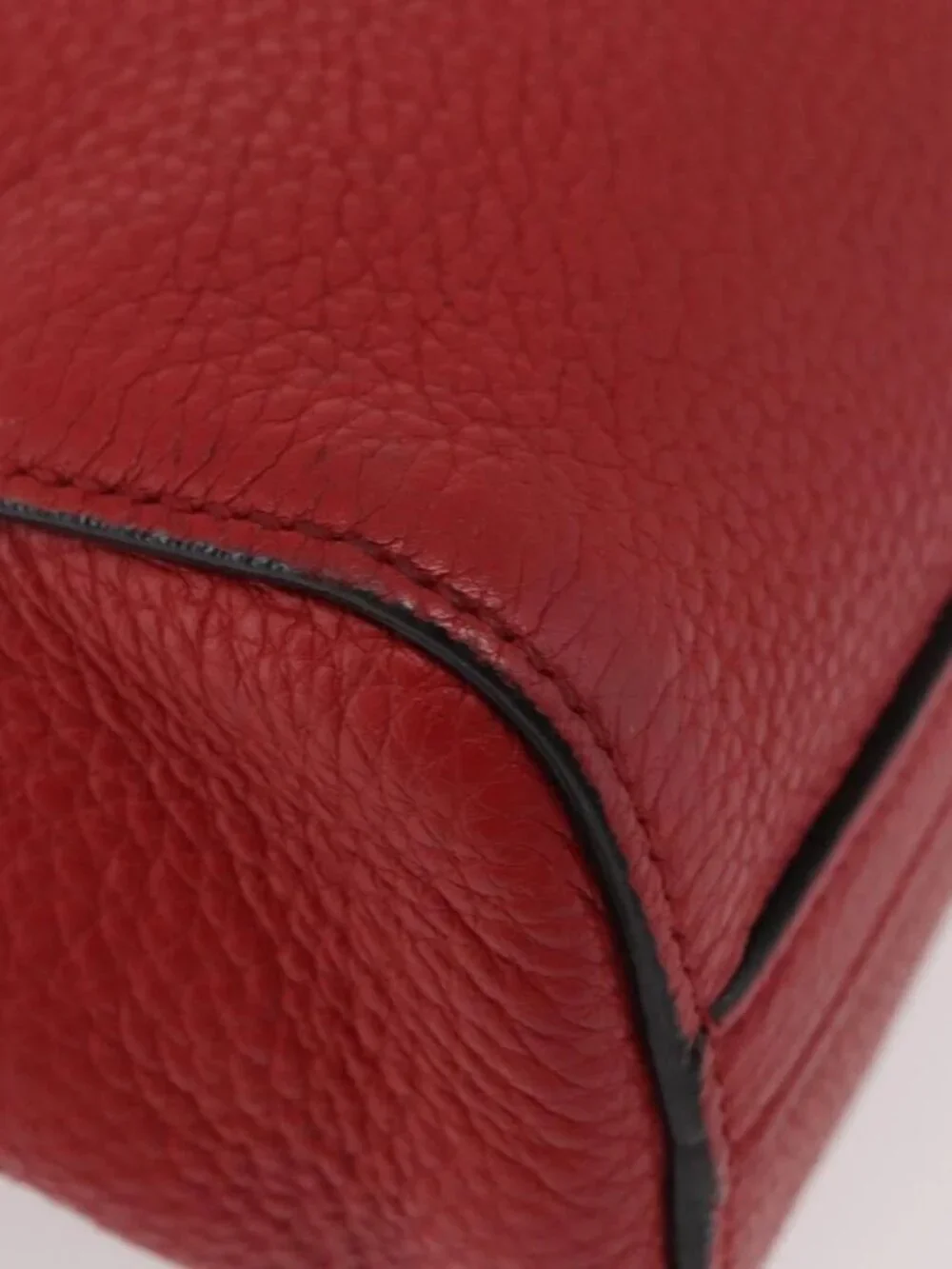 PRADA Vittero Tote Bag Leather Red Gold Auth ka3868